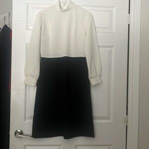 60s dress in black and white